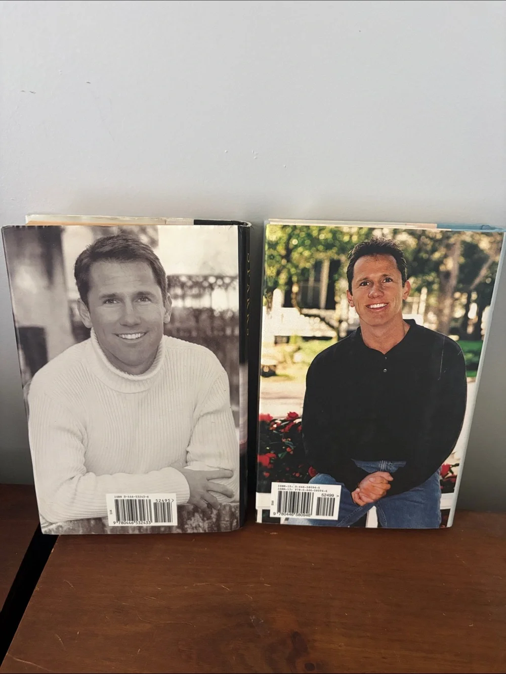 Nicholas Sparks Hardcover Set - True Believer & Dear John - Blue, Cream
